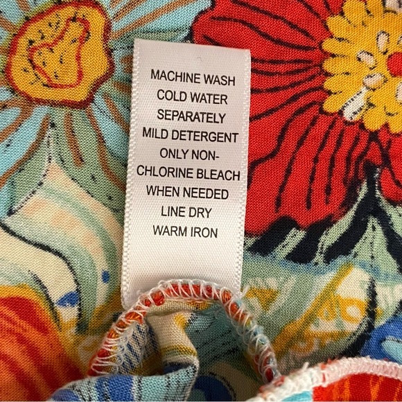 Mirror Image Top Floral Size 1X Tie Front Blouse Bell Sleeve - Picture 11 of 11